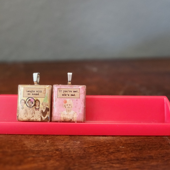 Scrabble Tile Best Friend Sisters friendship Vintage style Whimsical Handmade - Picture 3 of 10